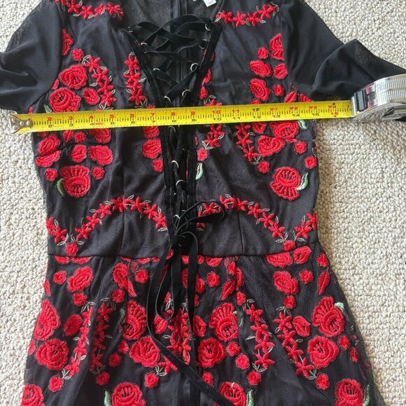 A'GACI Black Romper – M – Gothic, Lace-Up, Sexy Festival Look - Picture 8 of 9